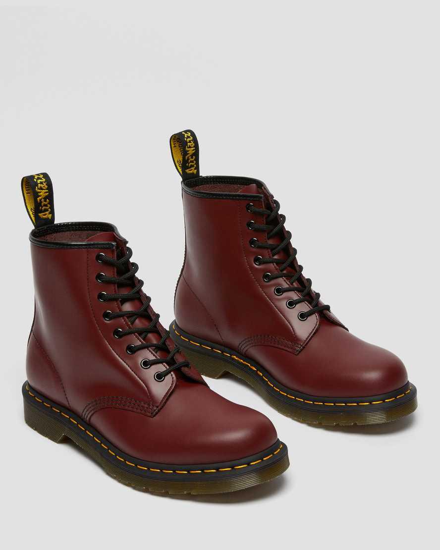 Dr Martens 1460 Smooth Leather Miesten Nauhasaappaat Punainen  Suomi |  8026DVAWH