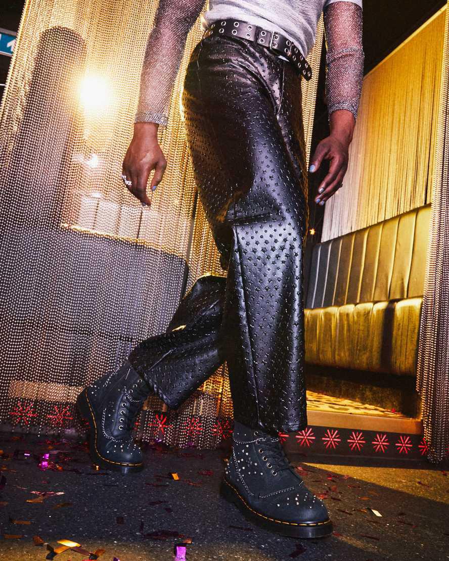 Dr Martens 1460 Studded Chain Leather Lace Up Naisten Nilkkurit Mustat  Suomi |  3549LZINH