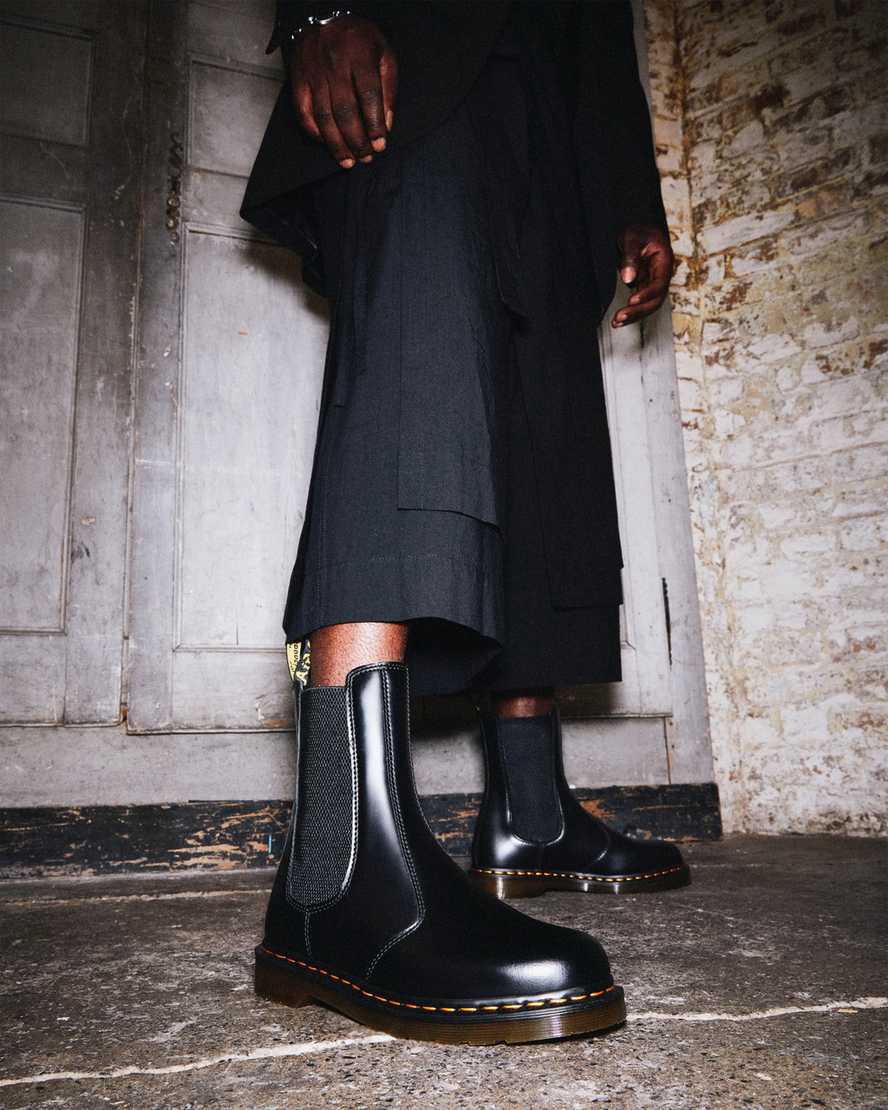 Dr Martens 2976 Hi Smooth Leather Chelsea Miesten Nilkkurit Mustat  Suomi |  2376ROHUJ