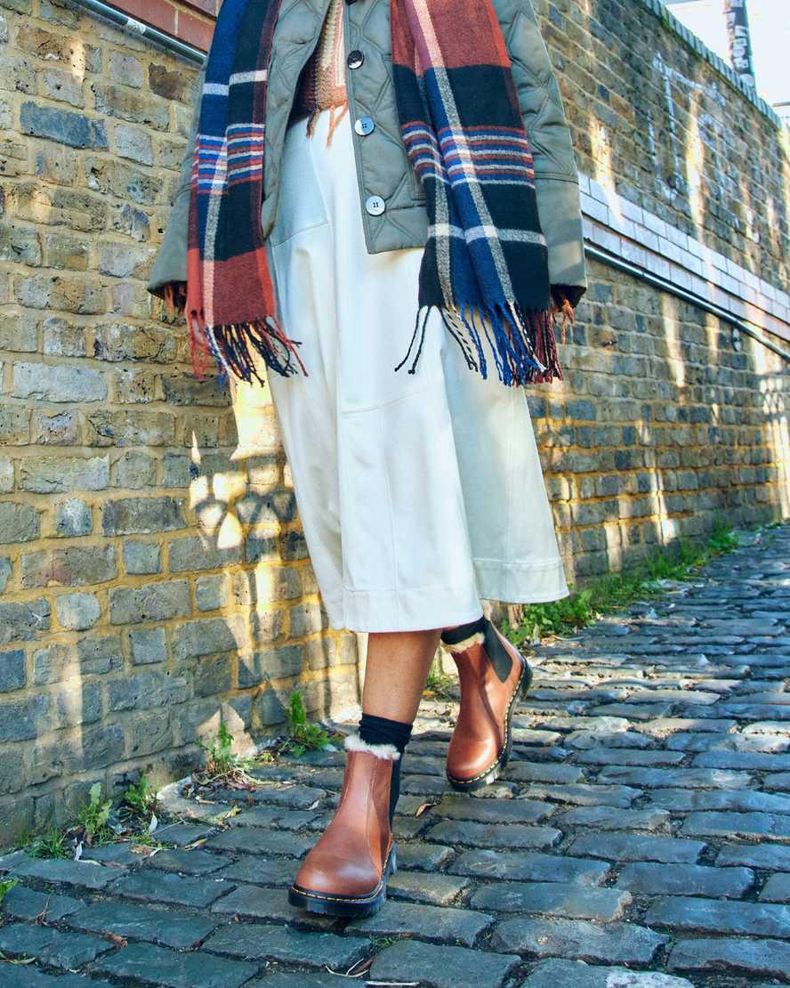 Dr Martens 2976 Leonore Faux Fur-Lined Chelsea Naisten Nilkkurit Ruskea  Suomi |  3159TUSQY