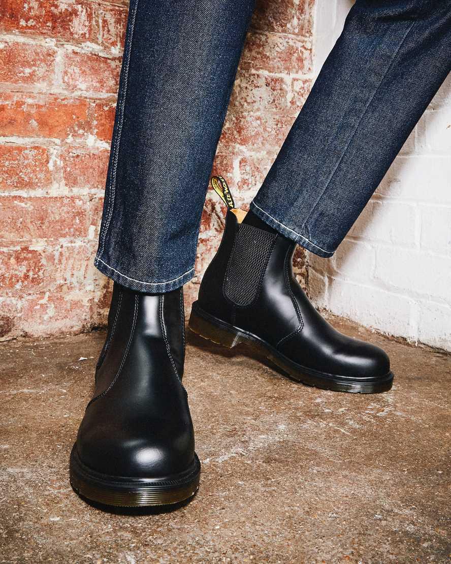 Dr Martens 2976 Smooth Leather Chelsea Miesten Originals Boots Mustat  Suomi |  3164WOLRV