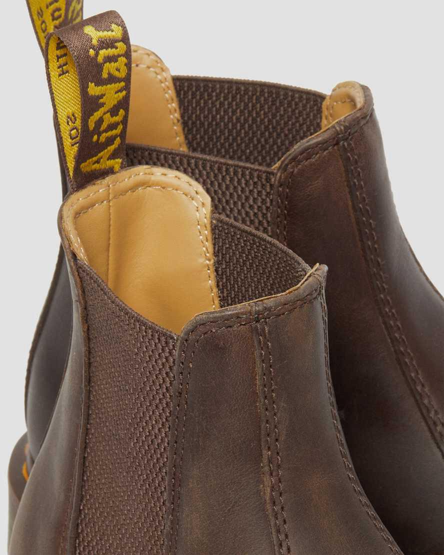 Dr Martens 2976 Yellow Stitch Crazy Horse Leather Miesten Chelsea Saappaat Tummanruskea  Suomi |  9586DPFOC