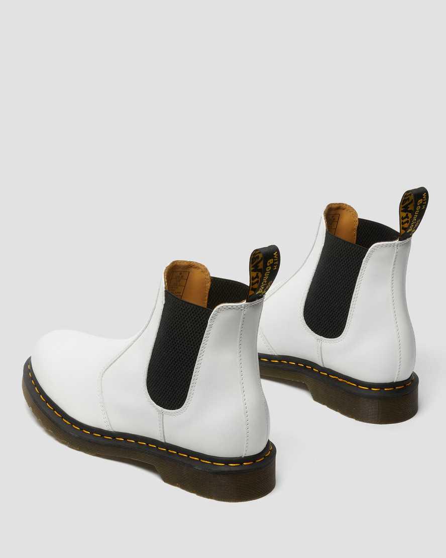 Dr Martens 2976 Yellow Stitch Smooth Leather Miesten Chelsea Saappaat Valkoinen  Suomi |  5102QOCSB