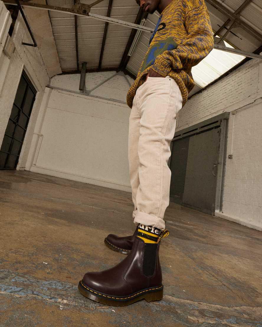 Dr Martens 2976 Yellow Stitch Smooth Leather Chelsea Miesten Nilkkurit Viininpunainen  Suomi |  7145AJTDR