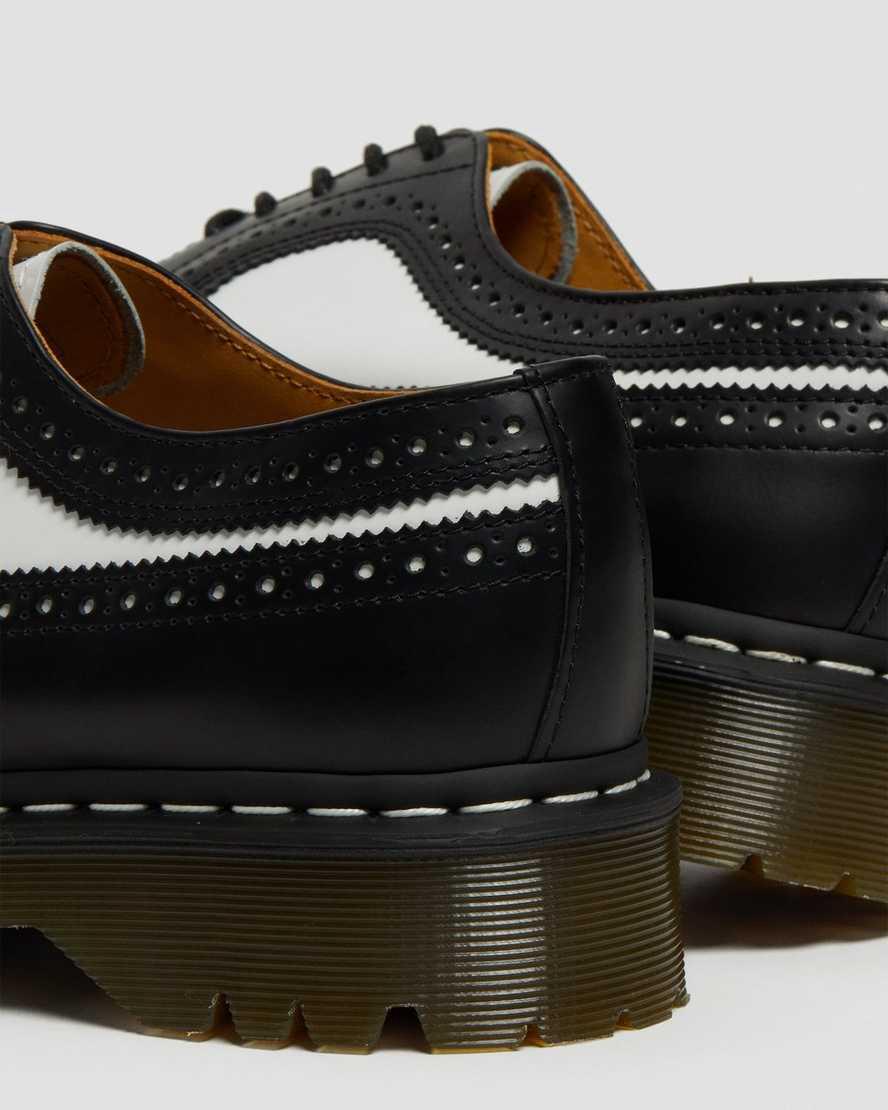 Dr Martens 3989 Bex Smooth Leather Brogue Miesten Oxford Kengät Mustat  Suomi |  3705OVACF