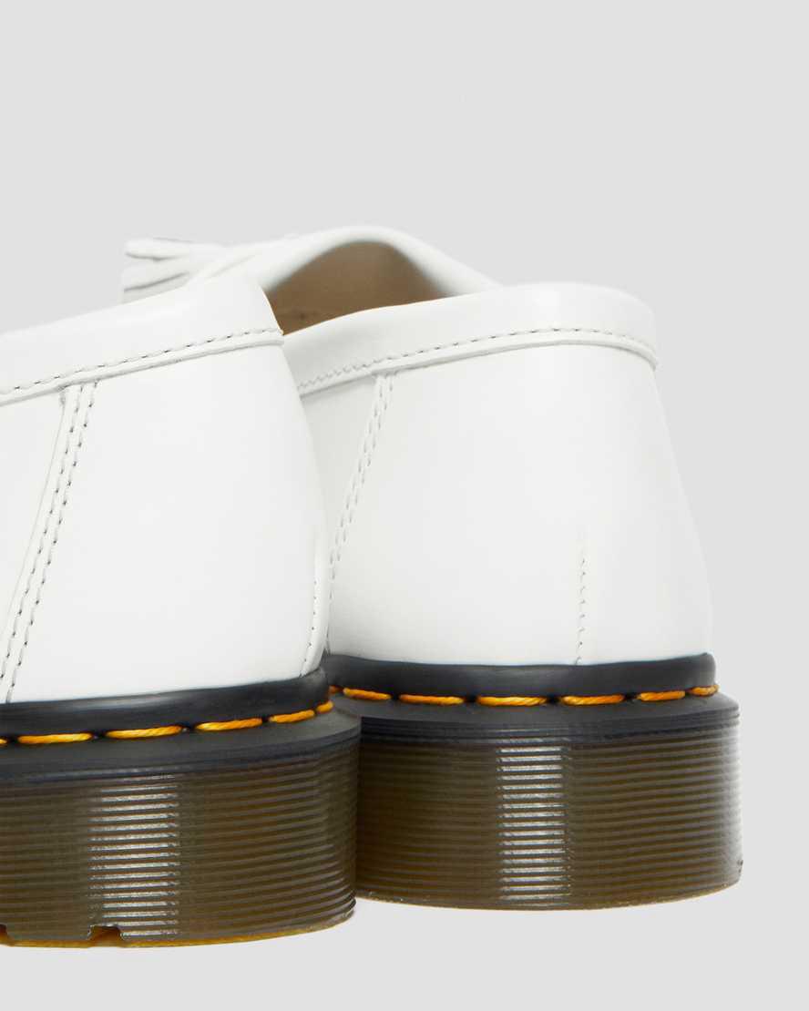 Dr Martens Adrian Yellow Stitch Leather Tassel Miesten Loaferit Valkoinen  Suomi |  7940VKOTY