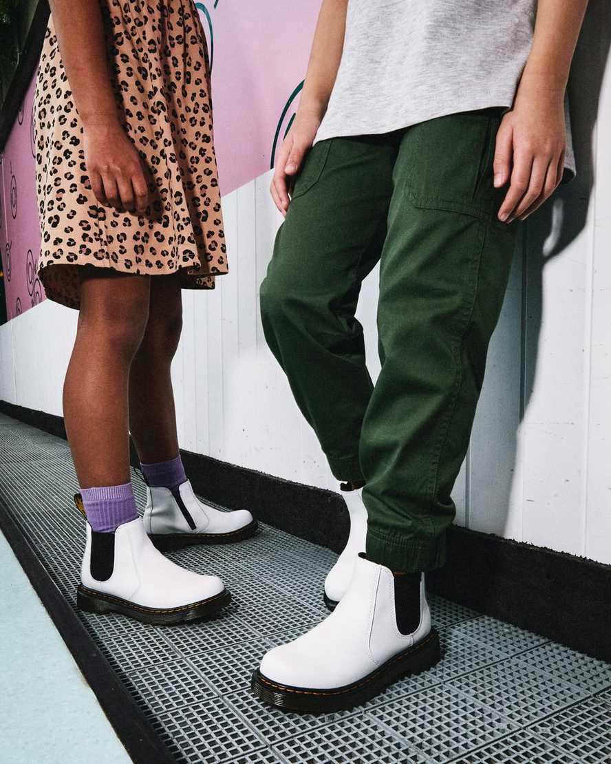 Dr Martens Junior 2976 Leather Lasten Chelsea Saappaat Valkoinen  Suomi |  2371HPUKV