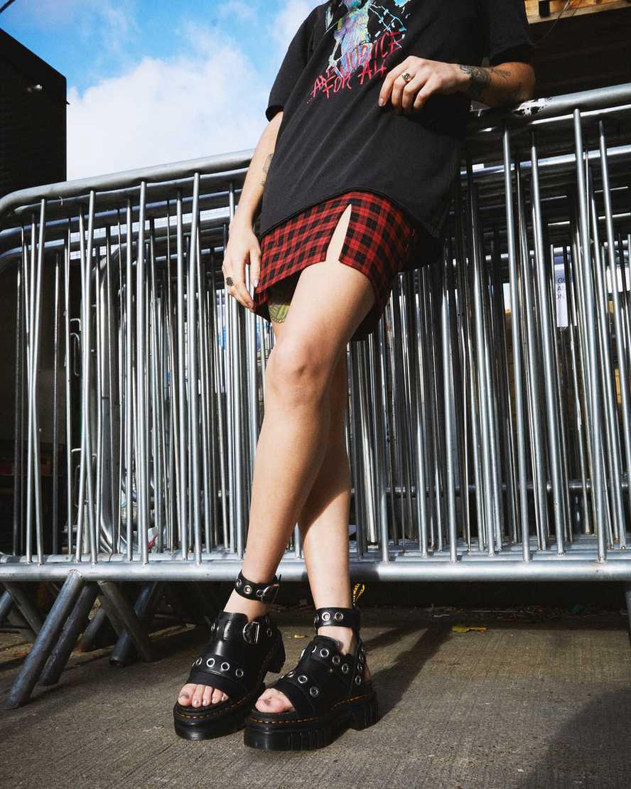 Dr Martens Ricki Hardware Nappa Lux Leather Platform Naisten Gladiaattori Sandaalit Mustat  Suomi |  4750KGXVF