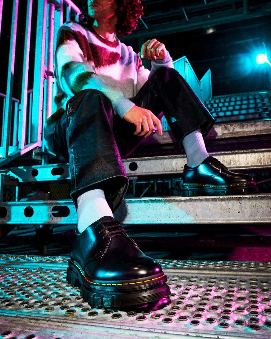 Dr Martens Rikard Polished Smooth Leather Platform Miesten Oxford Kengät Mustat  Suomi |  1268ROTIP