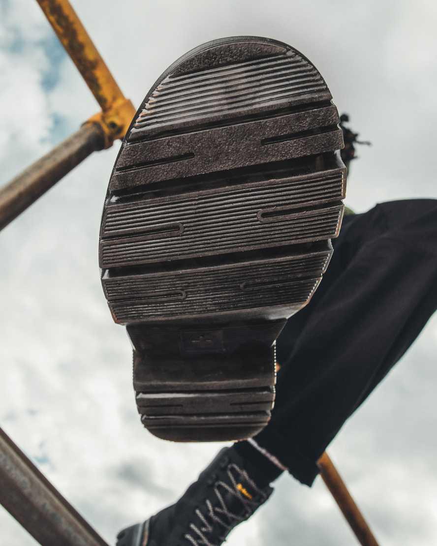 Dr Martens Tarik Wyoming Leather Utility Miesten Vapaa-ajan Saappaat Mustat  Suomi |  6831ZIBEA